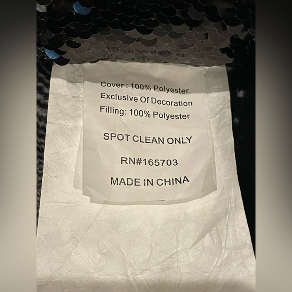 SKULL Black And Silver Sparkly Reversible Sequins Gothic Halloween Throw Pillow - Picture 6 of 6